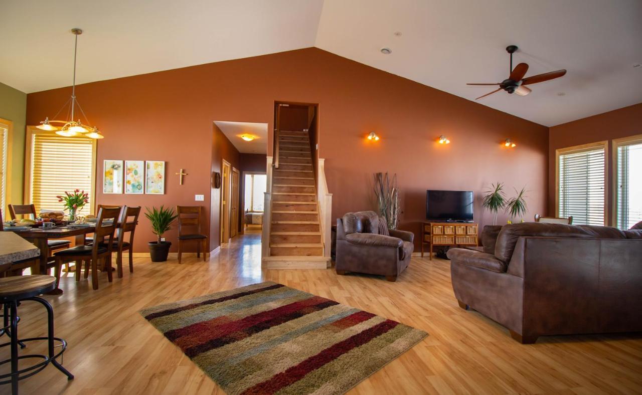 Anna'S Prairie Comfort B & B Moose Jaw Exterior photo